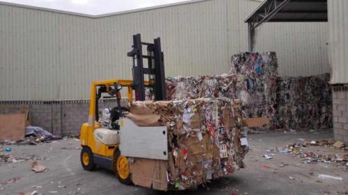 ベールクランプハンドリングブロークペーパー