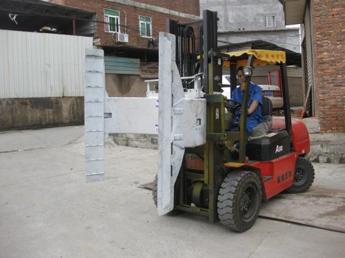 シングルアームタイヤクランプ